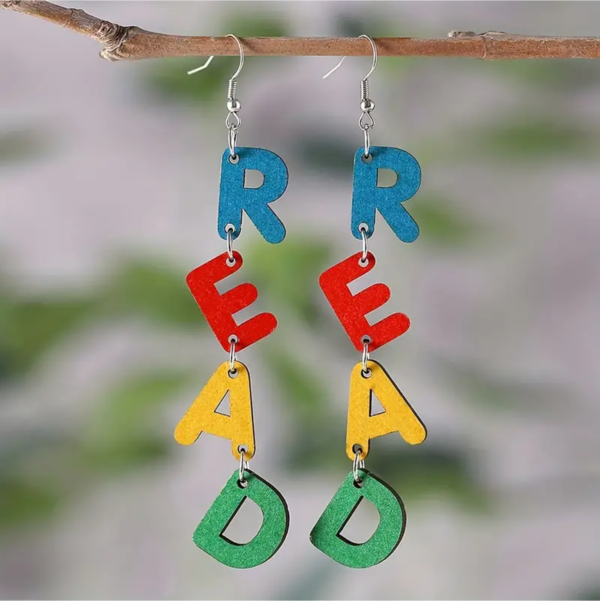 READ Retro Dangle Earrings